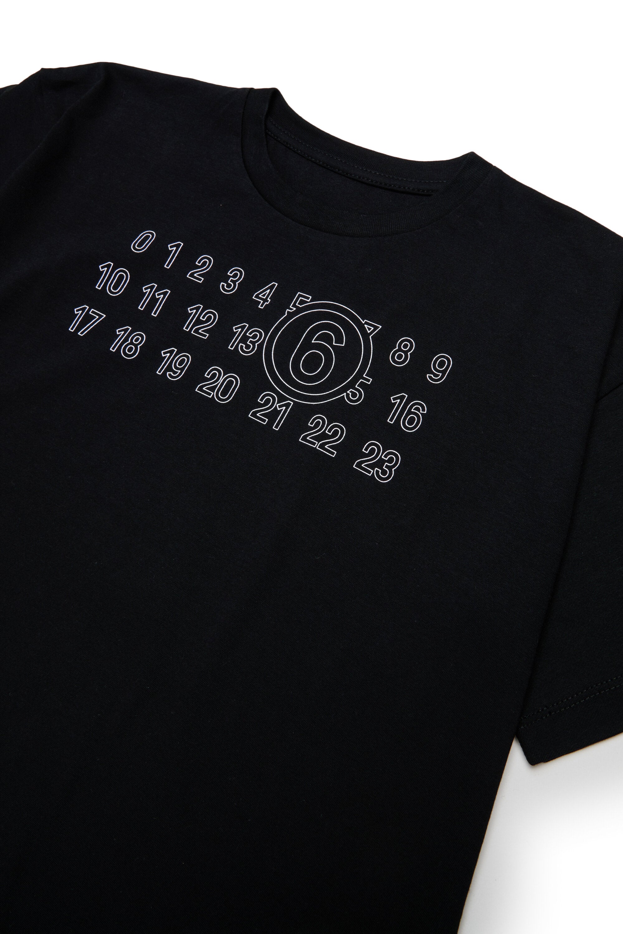 T-shirt con logo sul petto