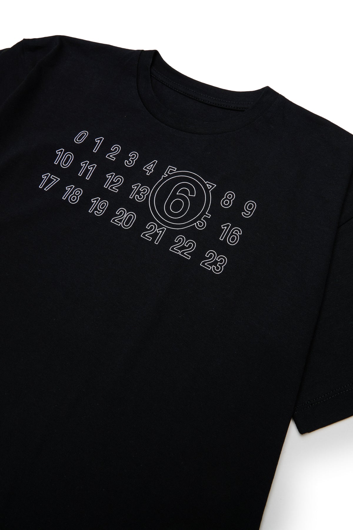 T-shirt avec logo sur la poitrine