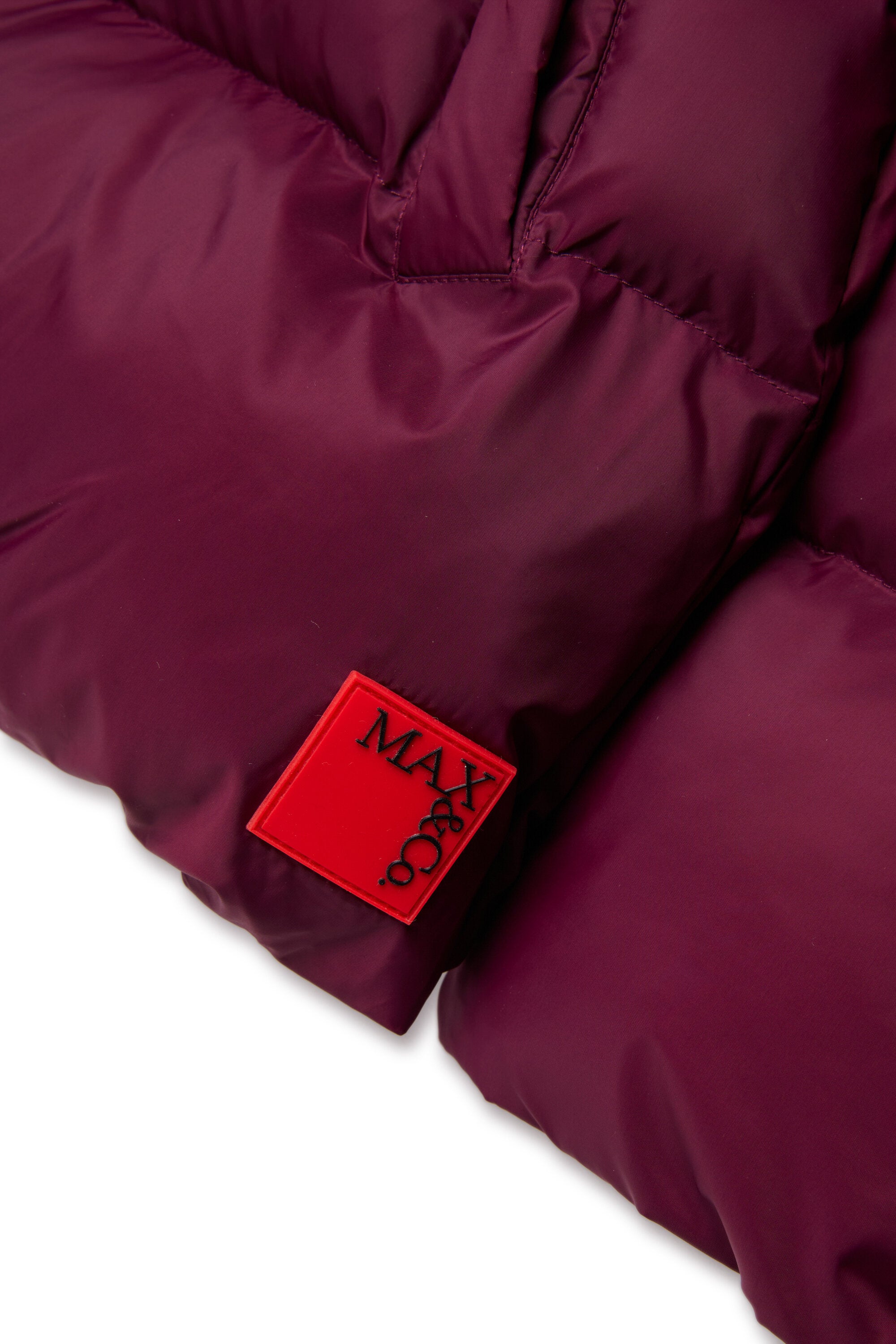 Short padded jacket with hood