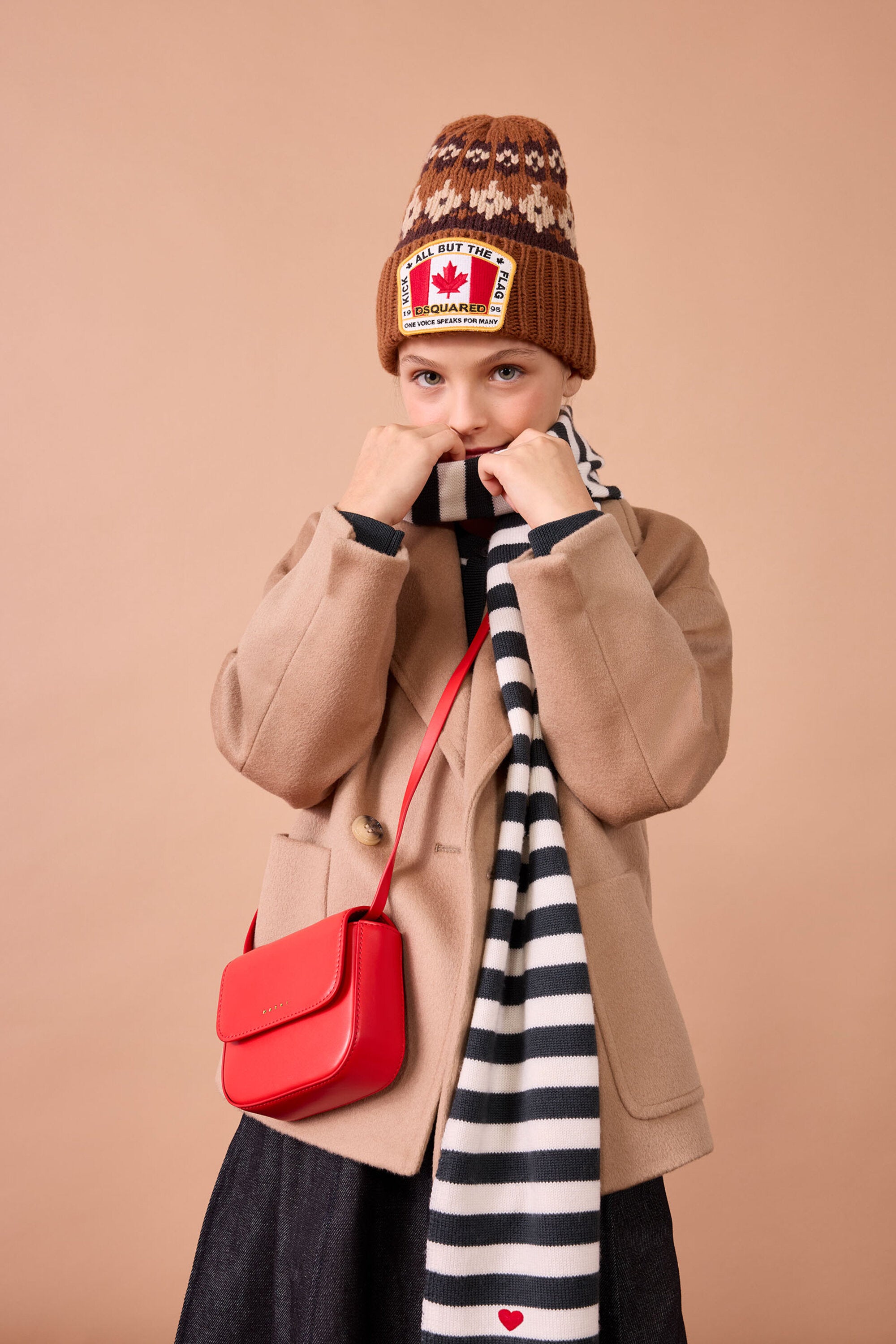 Gestreifter Wollschal