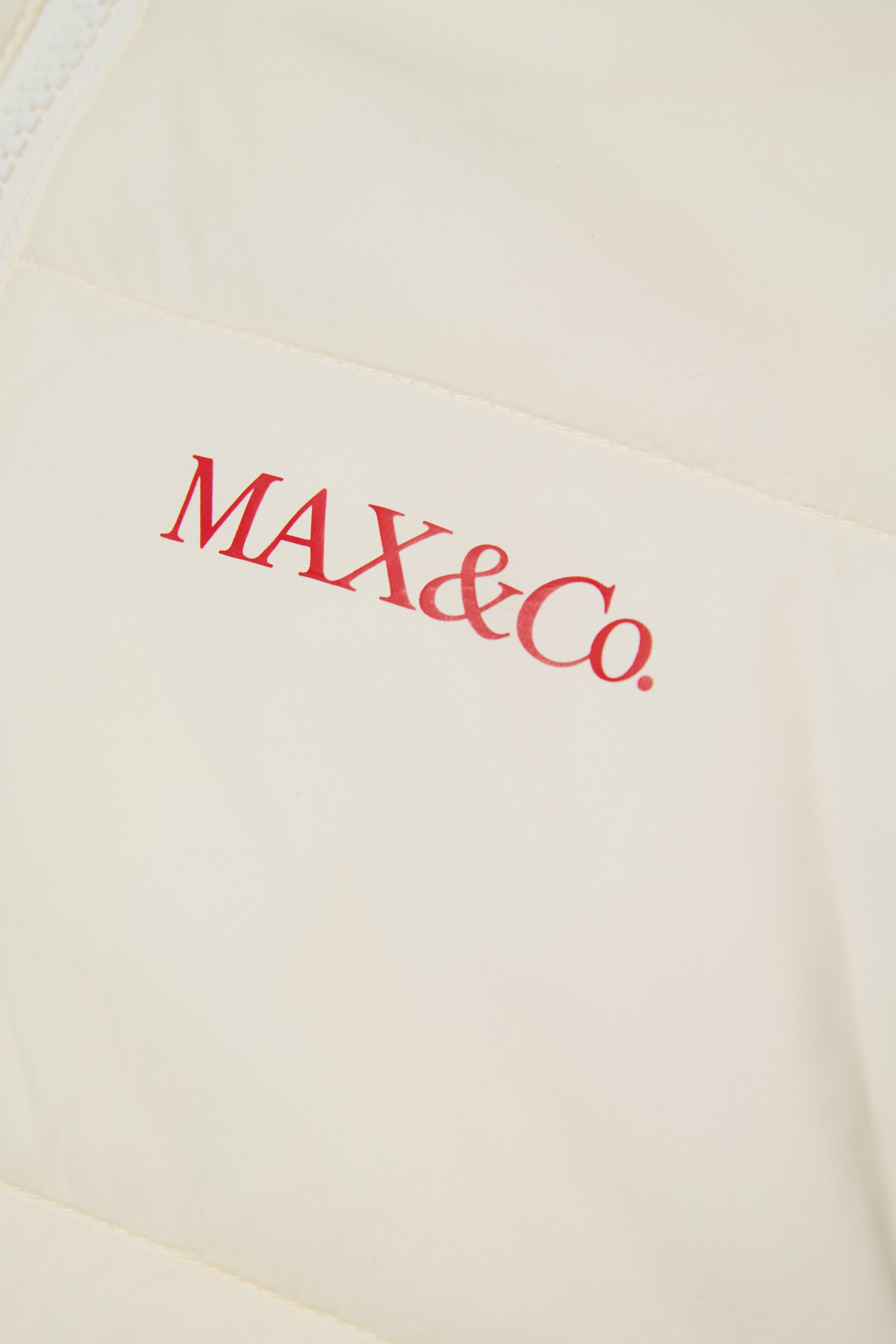 Chaleco acolchado con logo