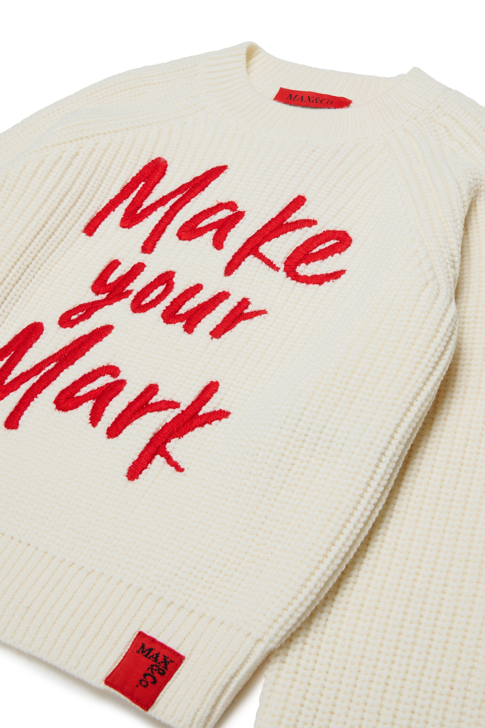 Rundhals-Pullover mit Frontschriftzug