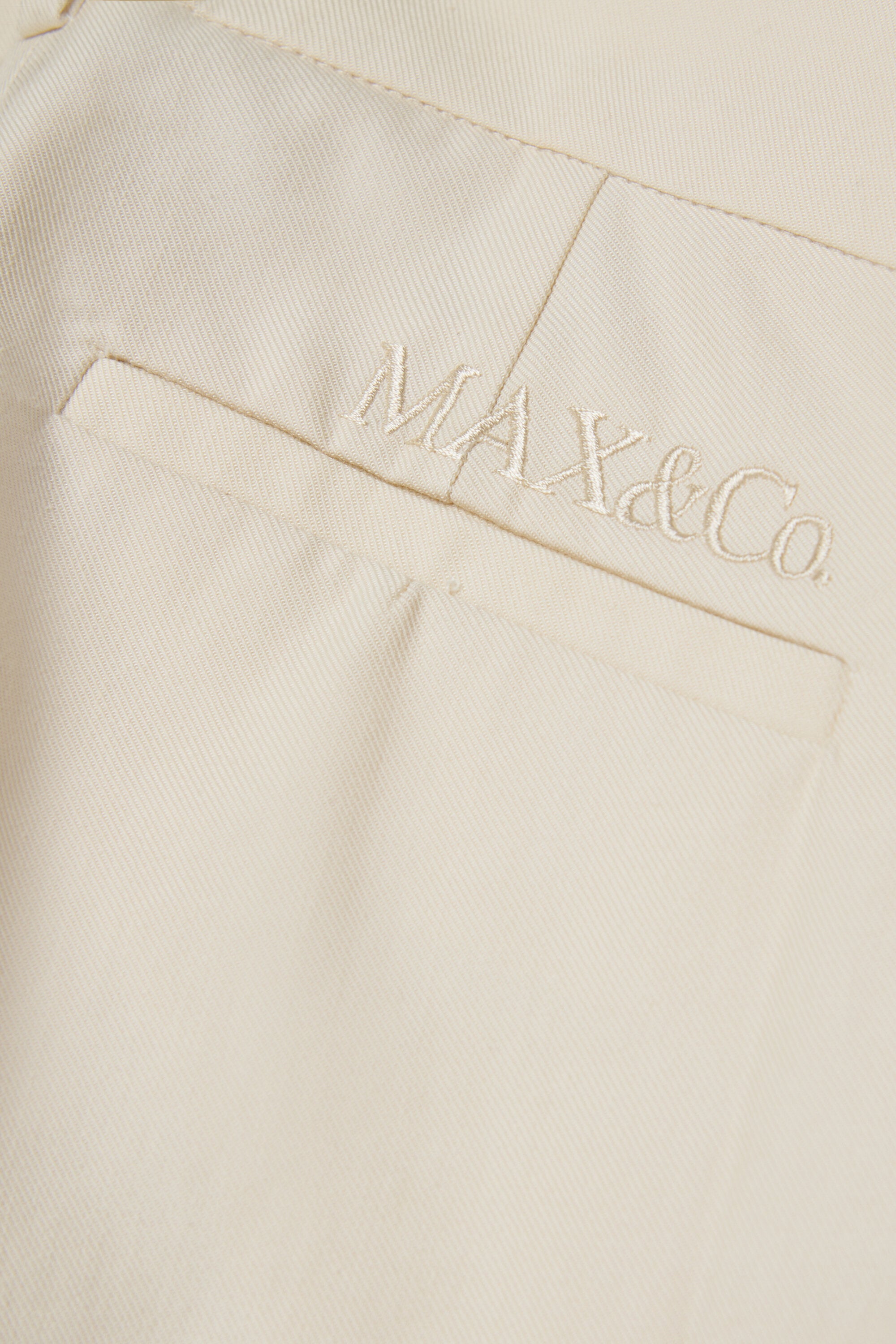 Formal pants with logo