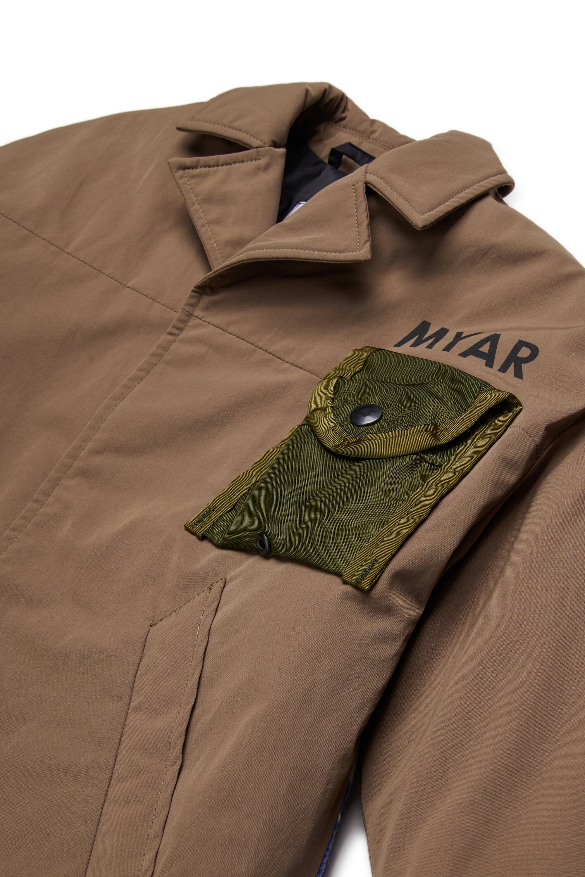 Trench mit Kompass-Tasche