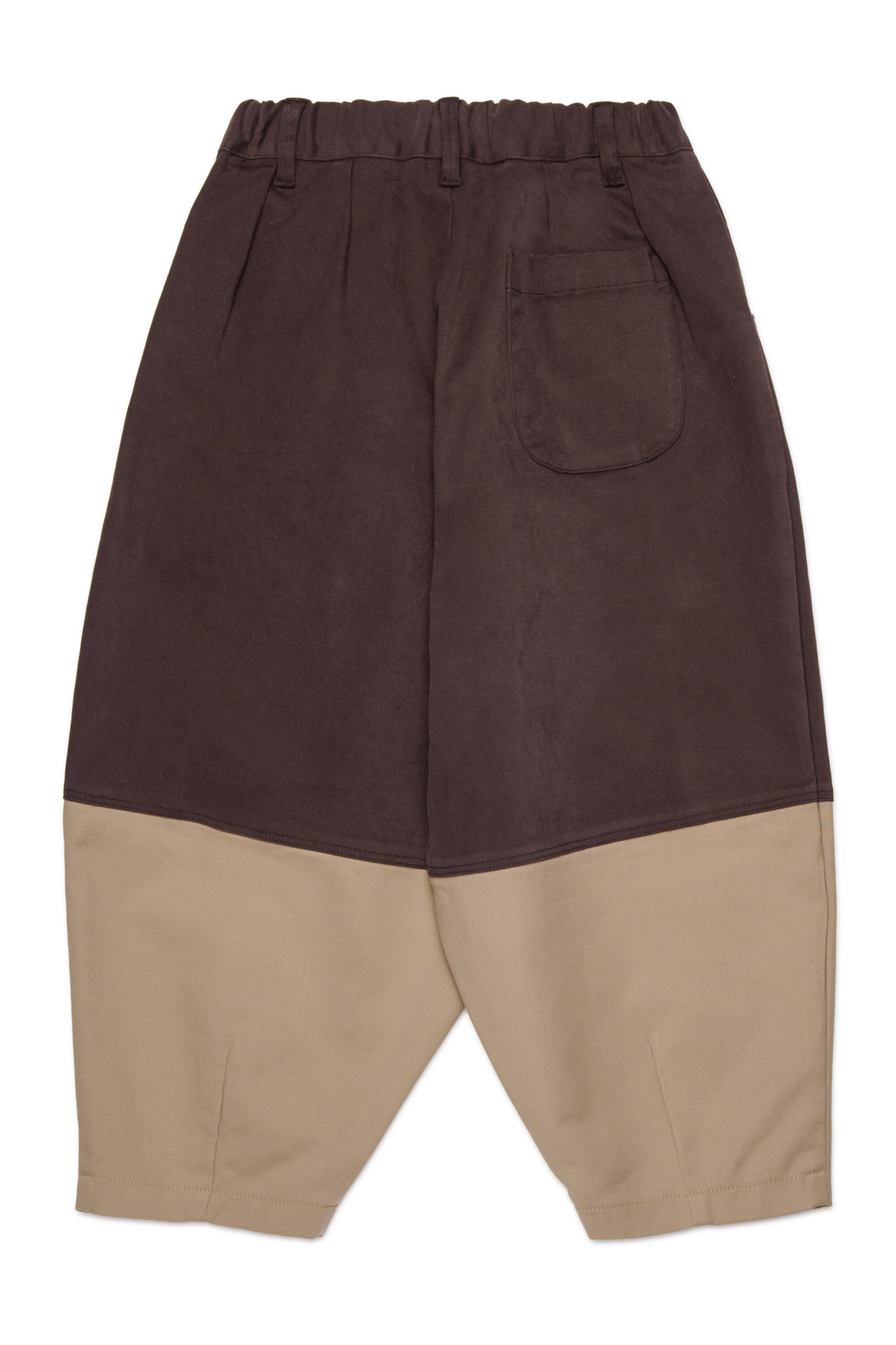 Übergroße Chinohose