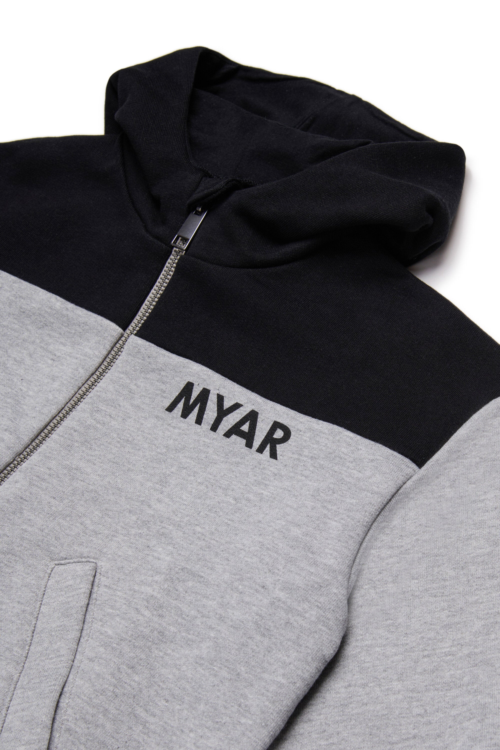 Kapuzenpullover mit MYAR-Logo