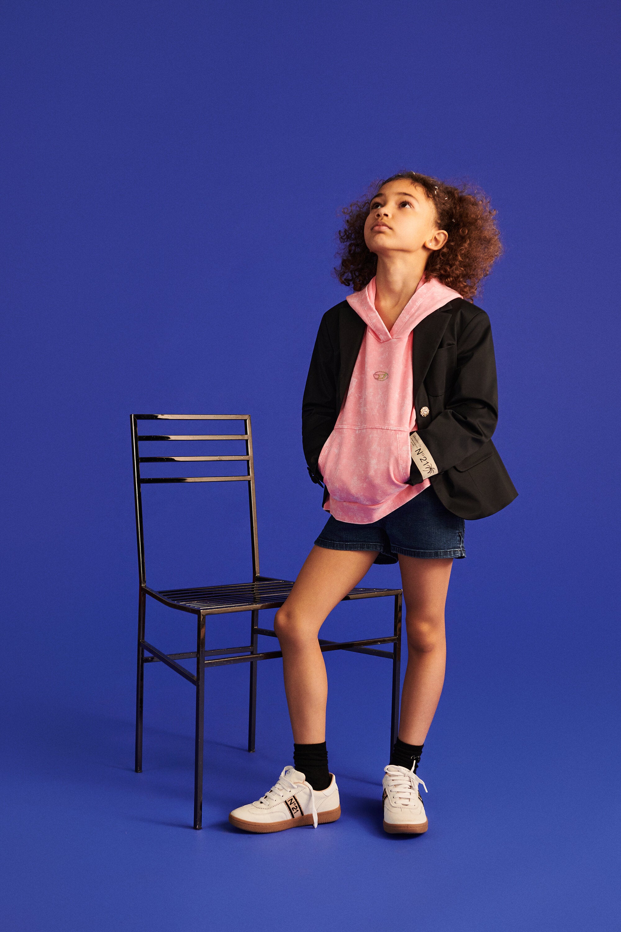 Giacca blazer con dettagli gioiello