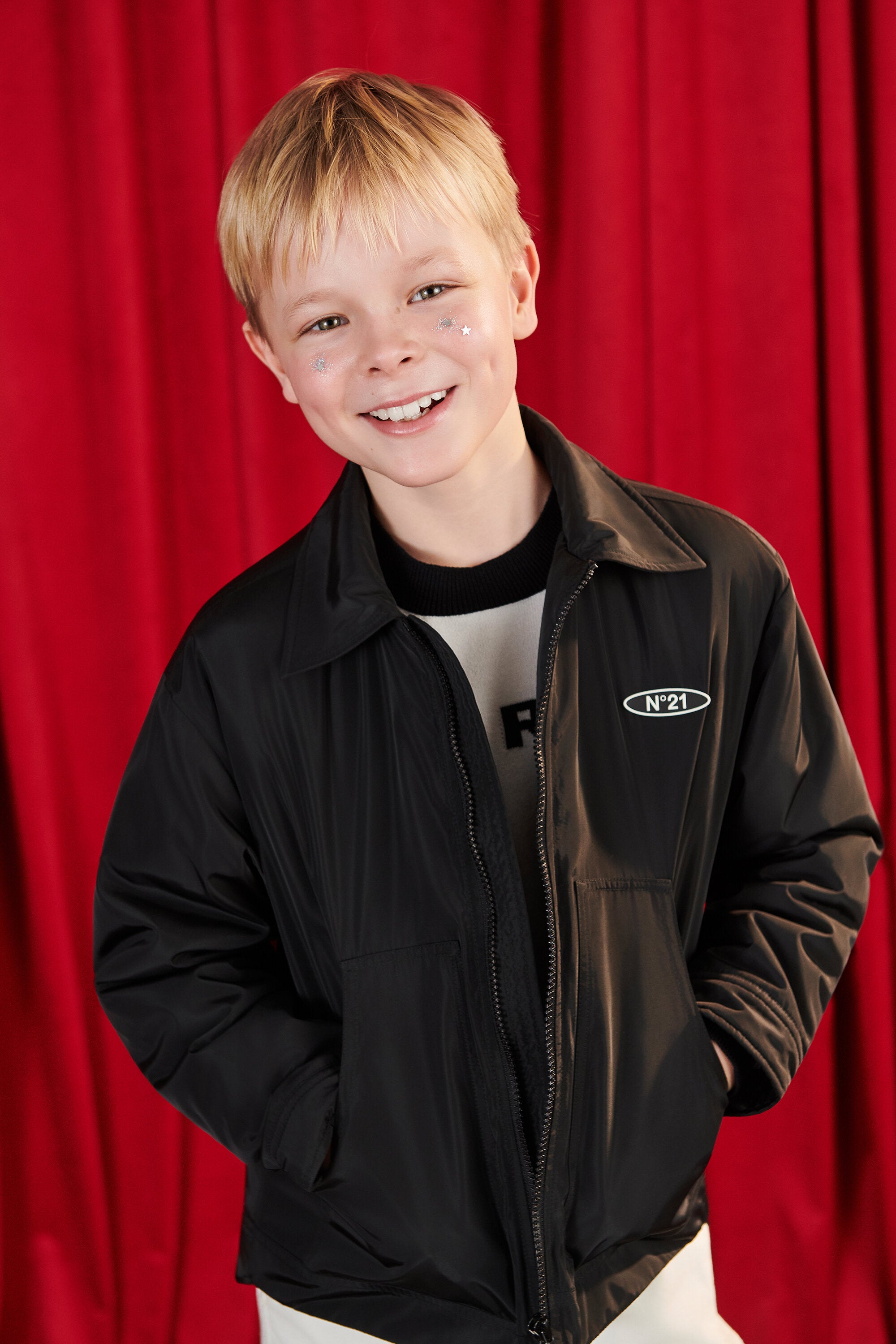 Leichte, wattierte Jacke mit Logo