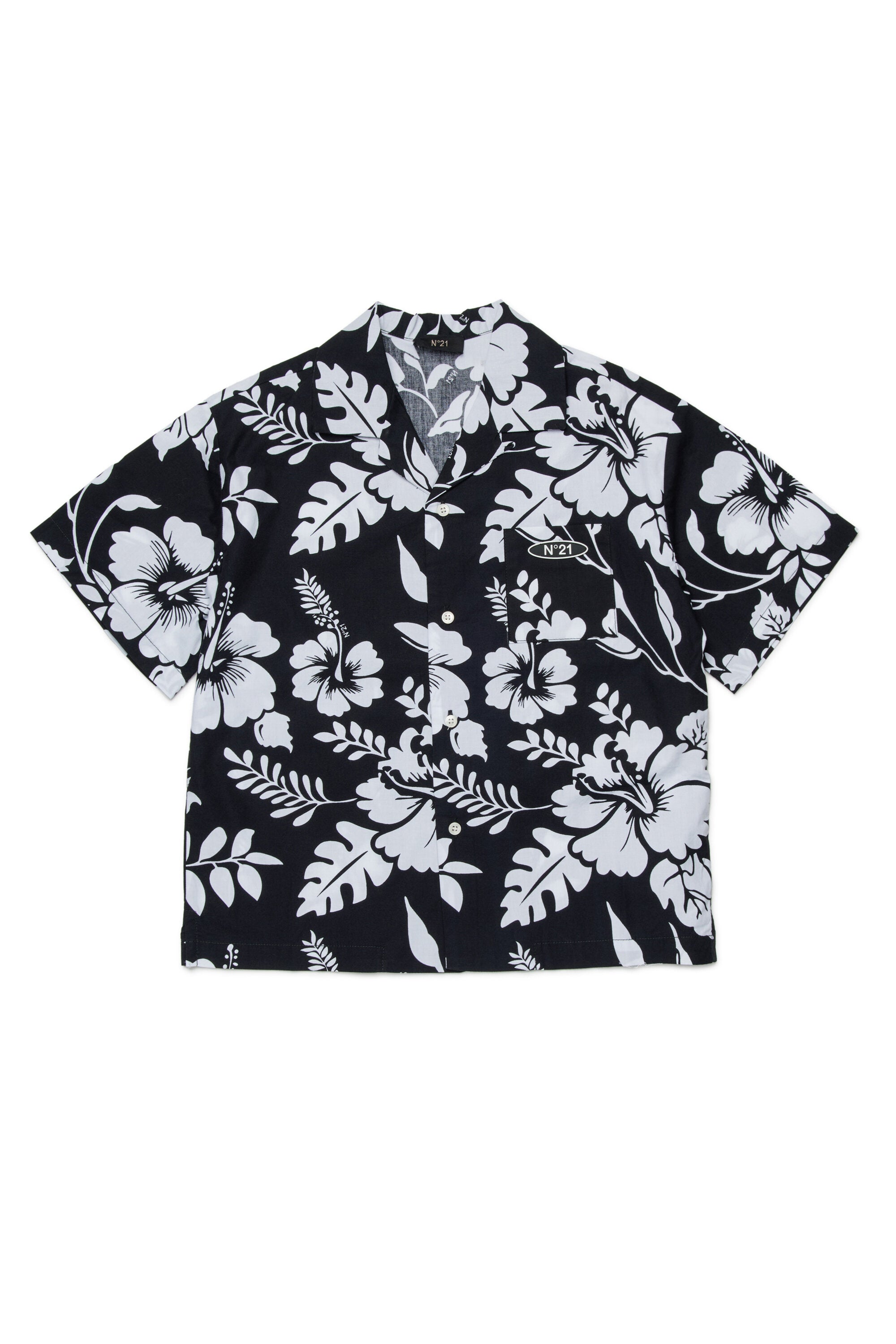 Short-sleeved shirt with logo