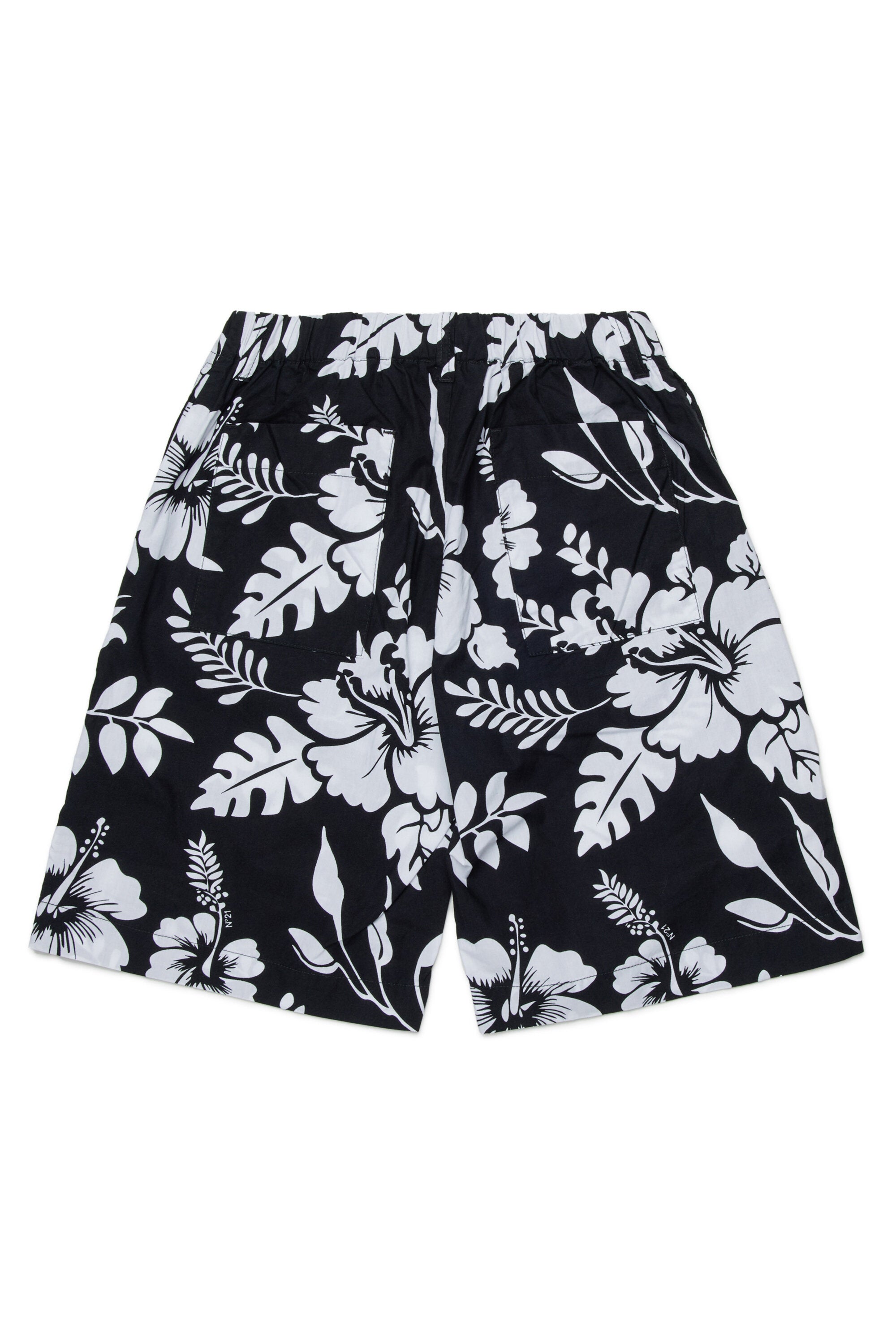Shorts fantasia floreale con logo