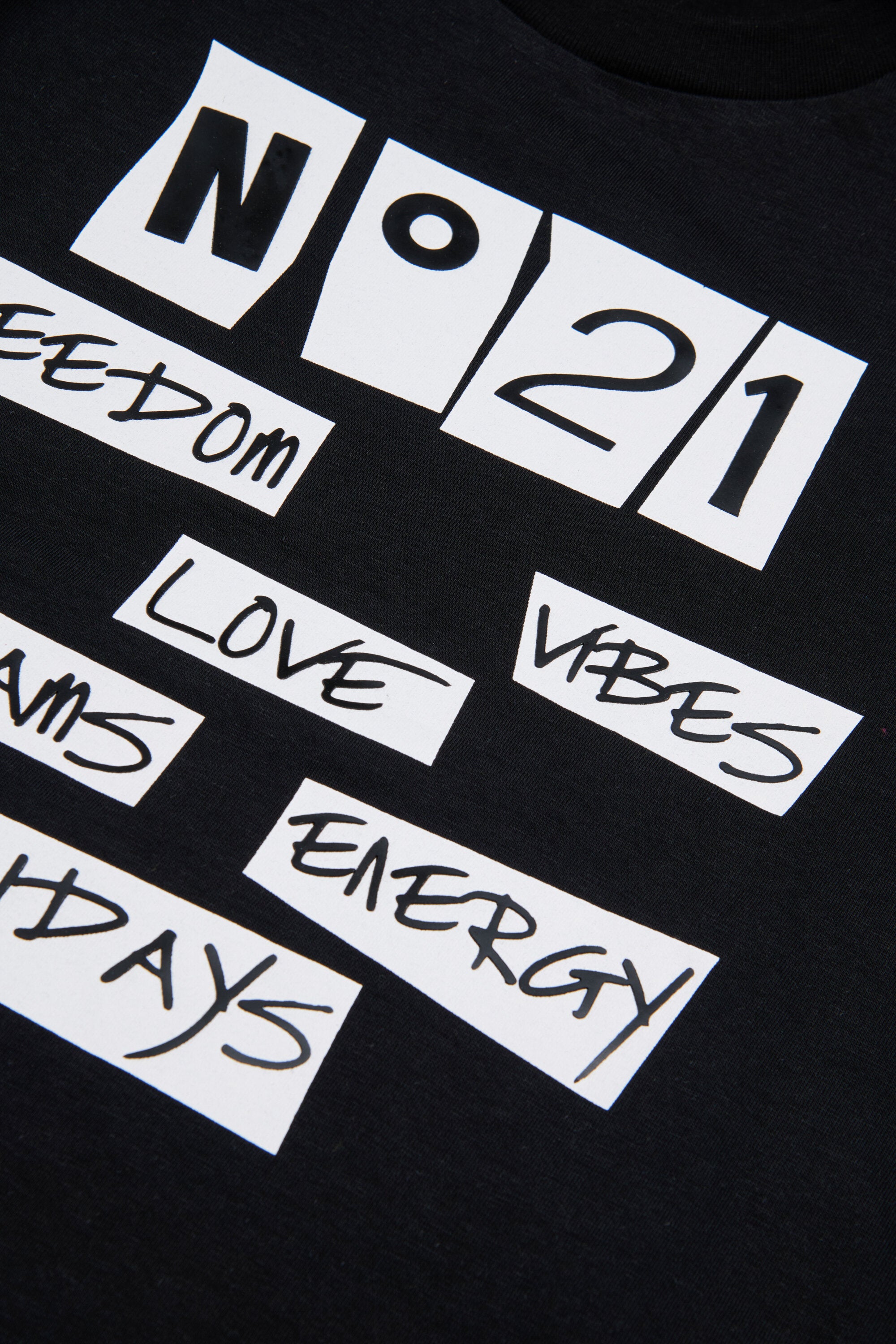 T-shirt con logo stampato