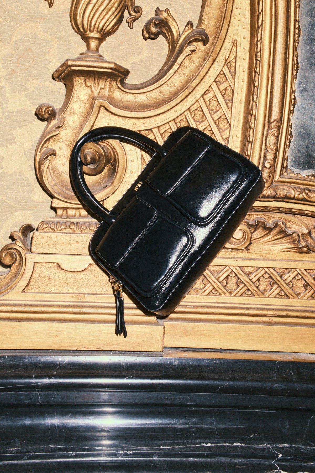 Borsa a tracolla doppia tasca frontale