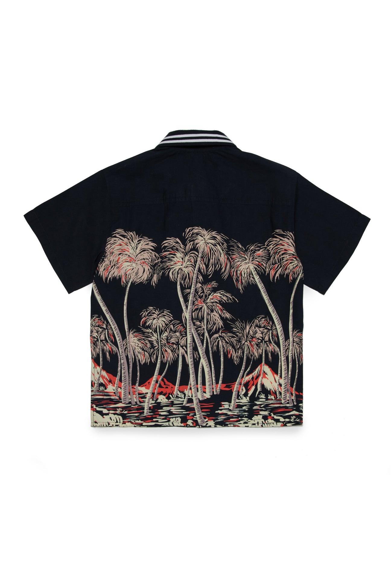 Camisa de bolos de popelín con estampado de palmeras Camisa de bolos de popelín con estampado de palmeras