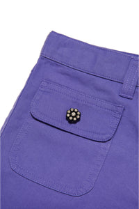 Pantalones cortos de gabardina con botones joya