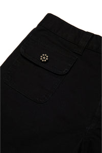 Pantalones cortos de gabardina con botones joya