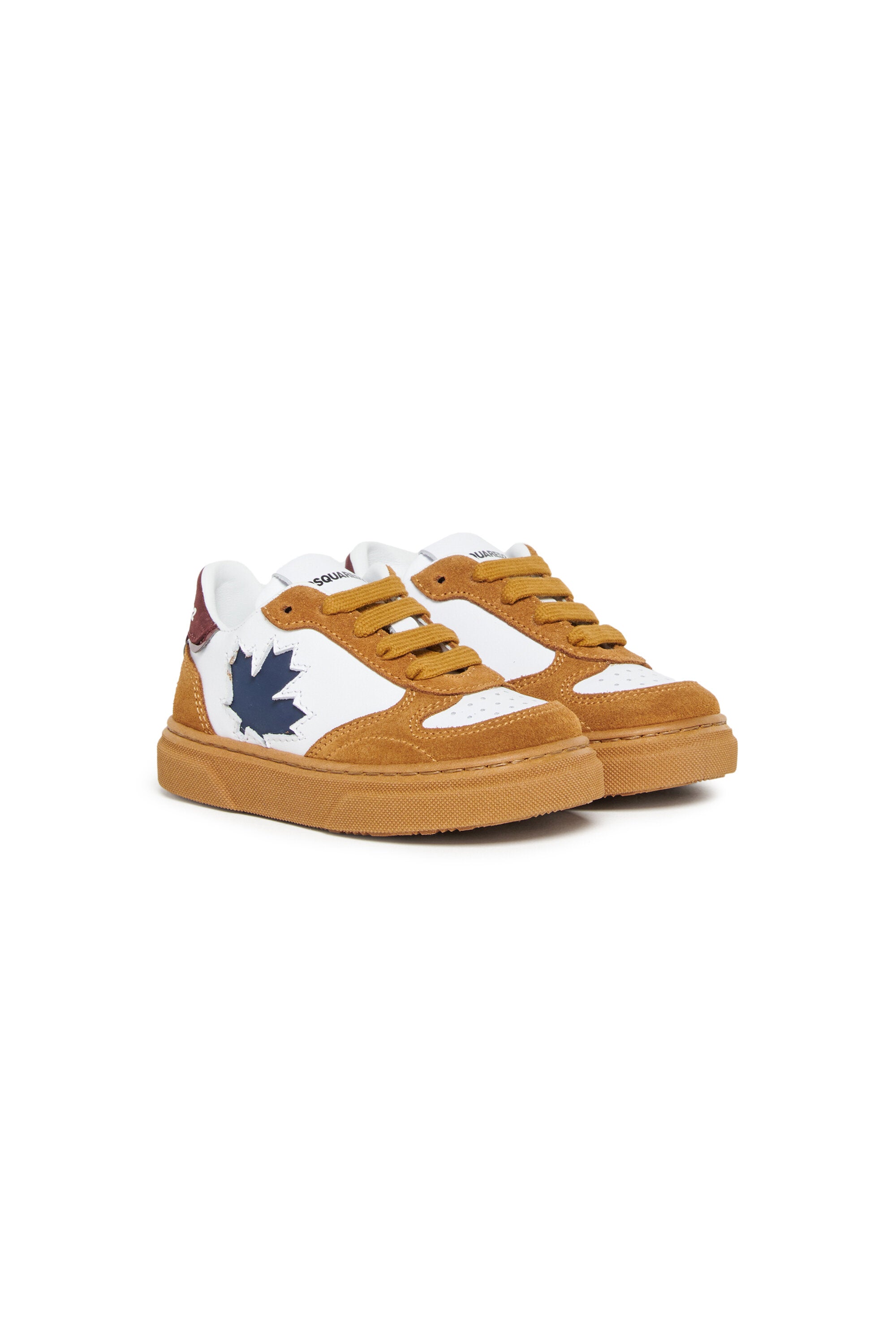 Niedrige Sneaker zum Schnüren mit Maple Leaf