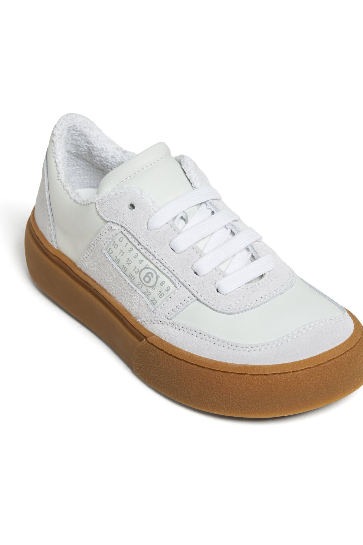 Sneaker mit Logo