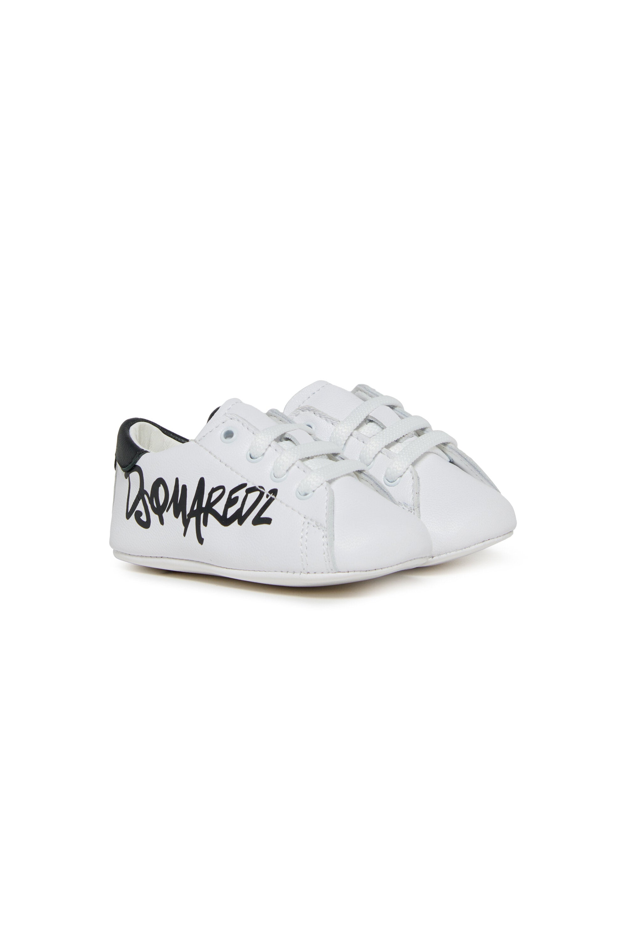 Sneakers with logo