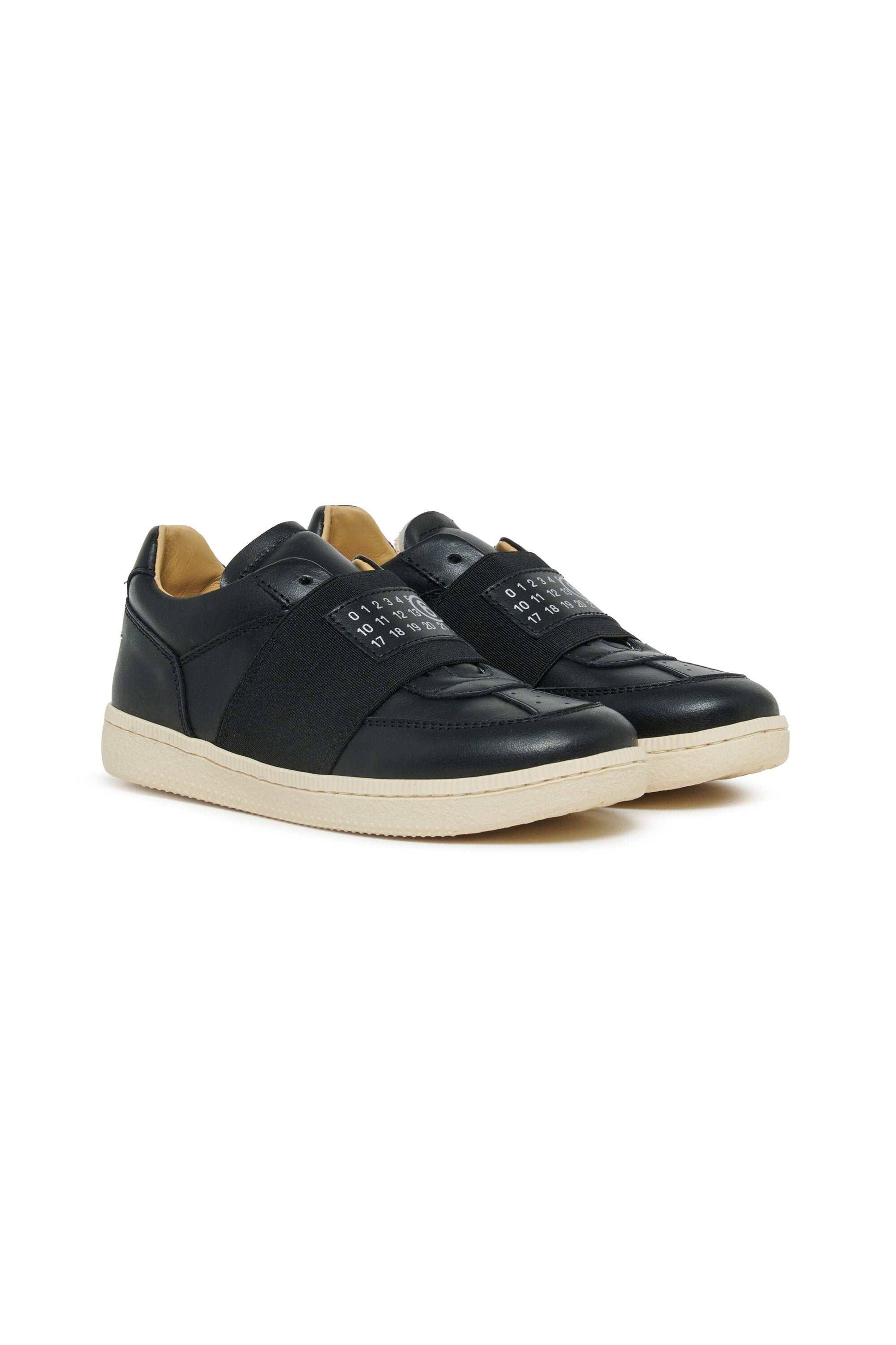 Sneakers with logo