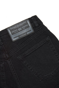 Shorts in denim nero modello 5 pockets