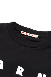 Camiseta de cuello redondo de jersey con bandas y logotipo