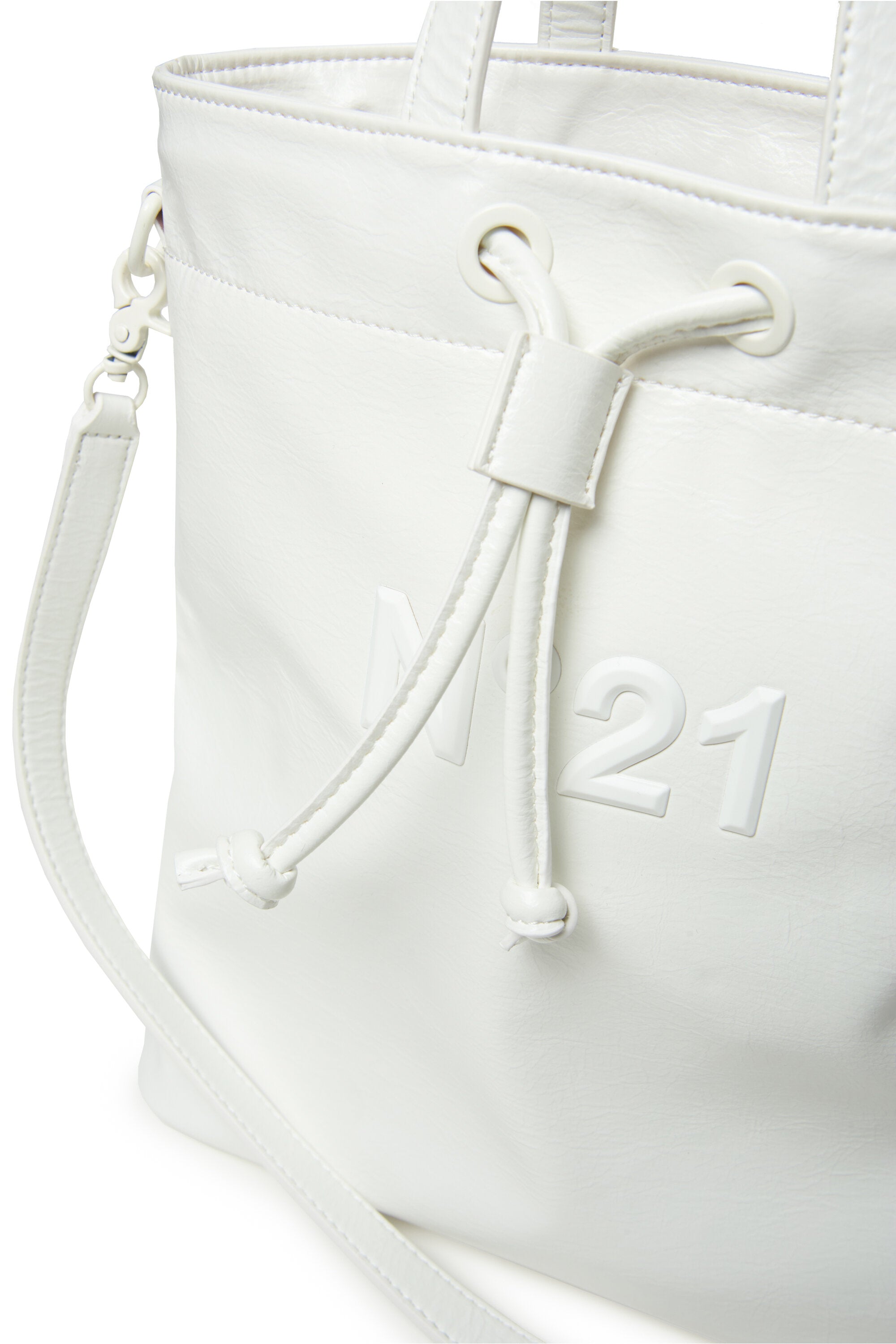 White bucket bag in leatherette with handles and shoulder strap